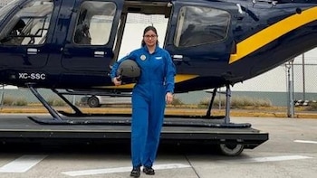 Tras más de cuatro décadas, Abi Cruz se convierte en la primera piloto de la policía capitalina