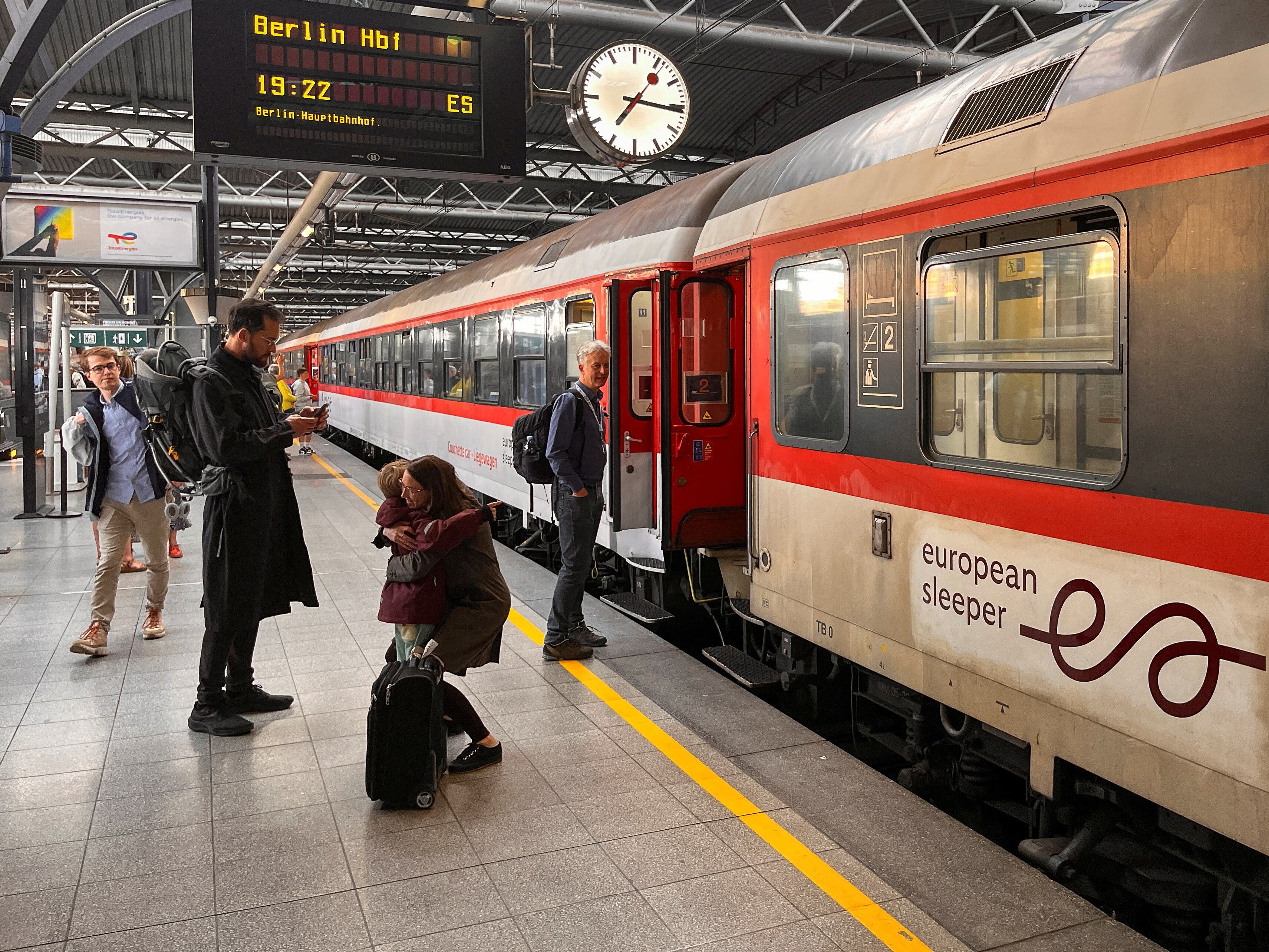 European Sleeper planea rutas nocturnas desde Bruselas hacia Barcelona y Milán, con inicio previsto para finales de 2026 (REUTERS/Bart Biesemans/File Photo)
