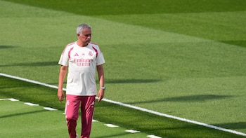 José Mourinho: "Soy menos emocional y más controlado"