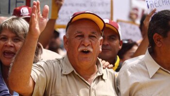 El líder sindical Rubén González