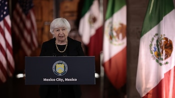 La secretaria del Tesoro de