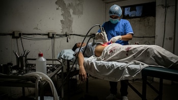 Paciente reveló cómo sobrevivió a una lipólisis en una clínica de garaje: “Gritaba que pararan”