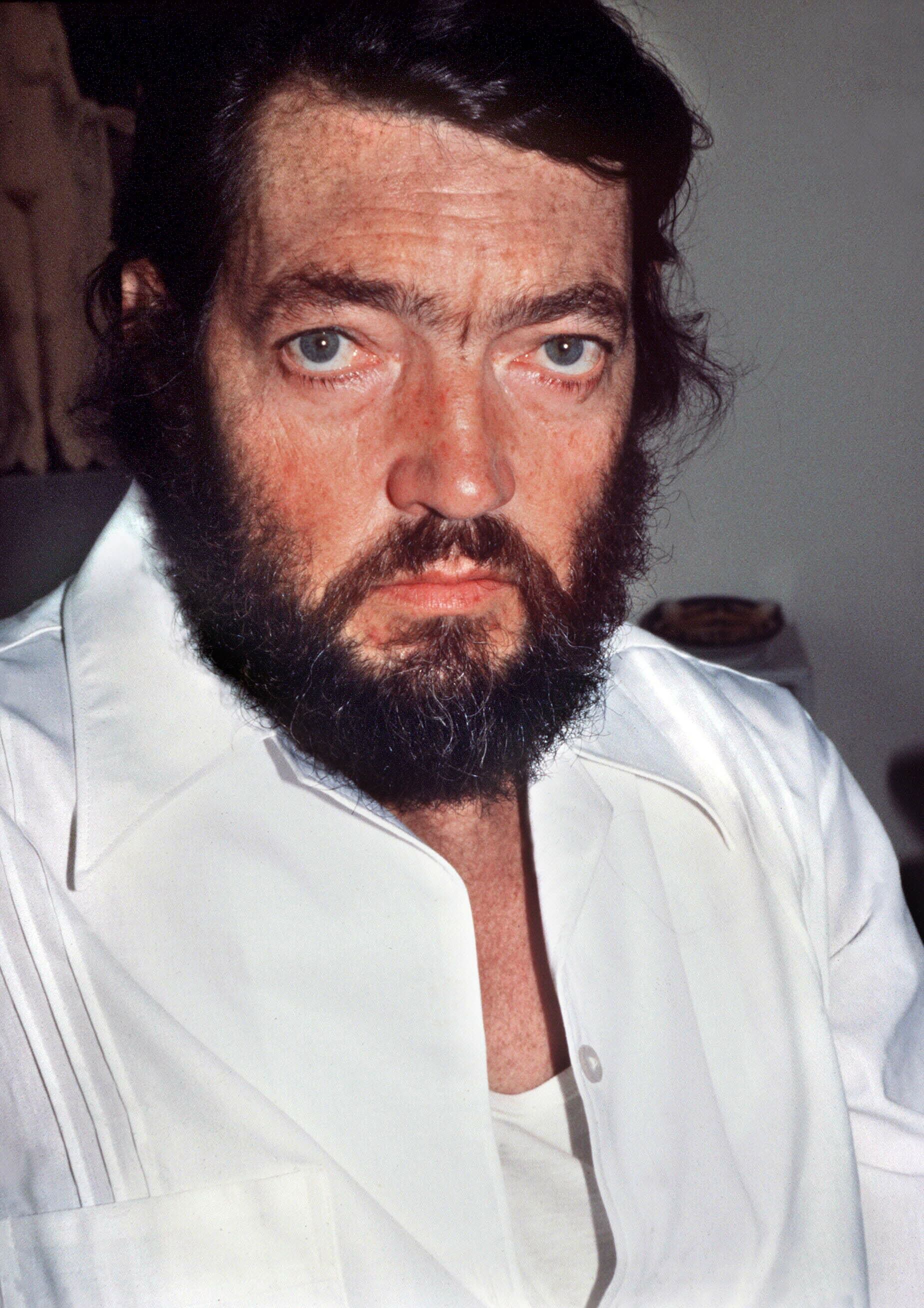 Fotografía de archivo (1980) del escritor argentino Julio Cortázar (Archivo EFE)