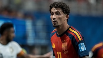 Luis de la Fuente cree que Yéremi Pino "probablemente se va a perder lo que queda de Mundial"