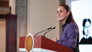 “No hay dedazo, es lo que dijo la gente”: Sheinbaum defiende encuestas de Morena y recuerda bases de AMLO
