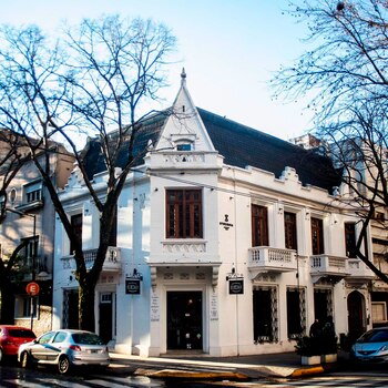 Restaurantes-y-Bares-de-la-Plata---cuarentena-total-2020-coronavirus