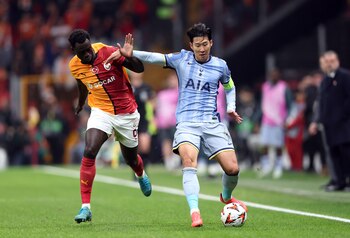 Son Heung-min y Davinson Sánchez
