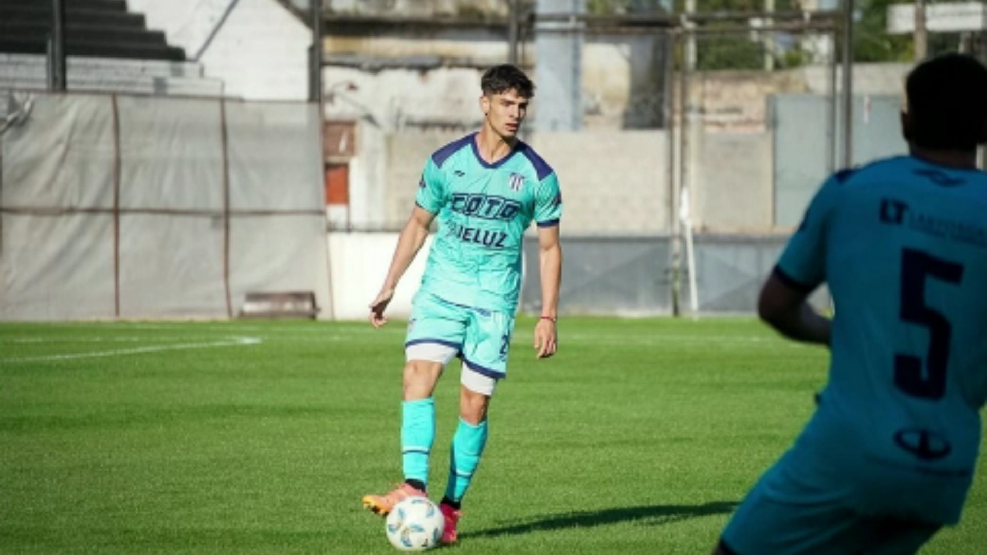 Las dos roturas del ligamento cruzado marcaron la carrera de Martín Cols y lo llevaron a dejar el fútbol (Infobae en Vivo)