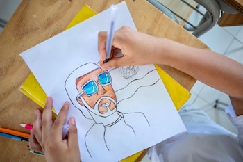 Edwin retrata al Presidente Nayib