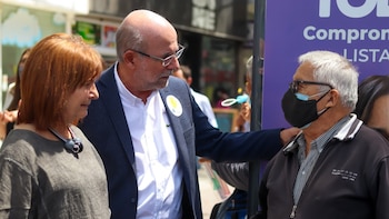 Patricia Bullrich junto al candidato