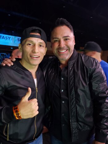 El boxeador René Alvarado con