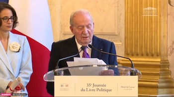 Francia premia a Juan Carlos I por sus memorias, en las que narra su “papel fundamental” en la Transición (Europa Press)
