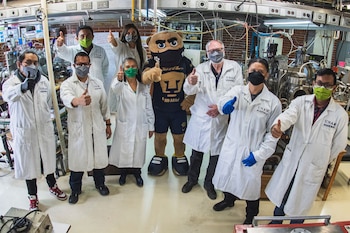 En colaboración con el Instituto