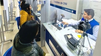 Reniec aclara que no se colocarán stickers en el DNI tras votar en la segunda vuelta electoral del 7 de junio