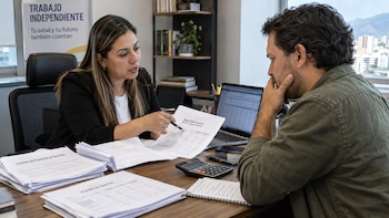 Pagos de aportes a seguridad social de trabajadores independientes con varios contratos cambiarán desde abril de 2027: esto explica un experto