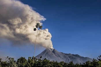 El volcán hizo erupción una