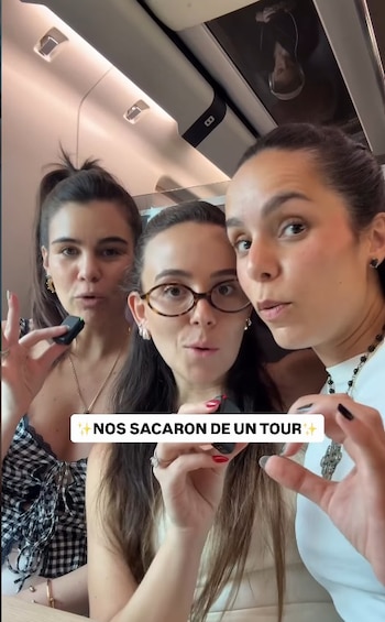 Un grupo de jóvenes colombianas es expulsado de tour por tenida inapropiada ante reacción de guía y asistentes - crédito @isabelariverav/IG