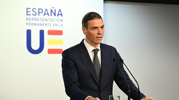 Sánchez y el Gobierno seguirán