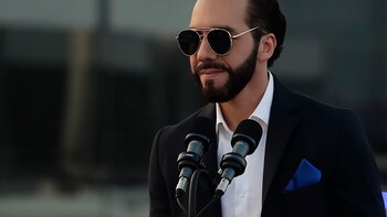 ¿Bukele eterno?: cómo el presidente