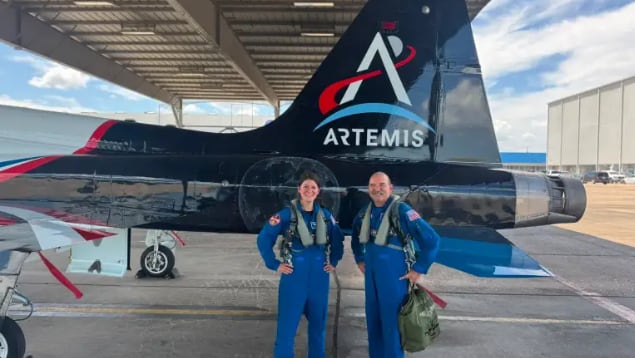 El entrenamiento aéreo de la NASA incluyó vuelos en los WB-57 y en los T-38 para desarrollar pilotaje, coordinación y adaptación en escenarios de riesgo. (NASA)