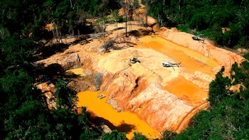 ¿Territorio tomado? Interdicciones a la minería ilegal más que se duplicaron en los últimos dos años, advierte la PCM