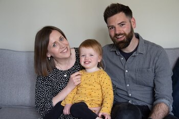 Opal Sandy puede escuchar y