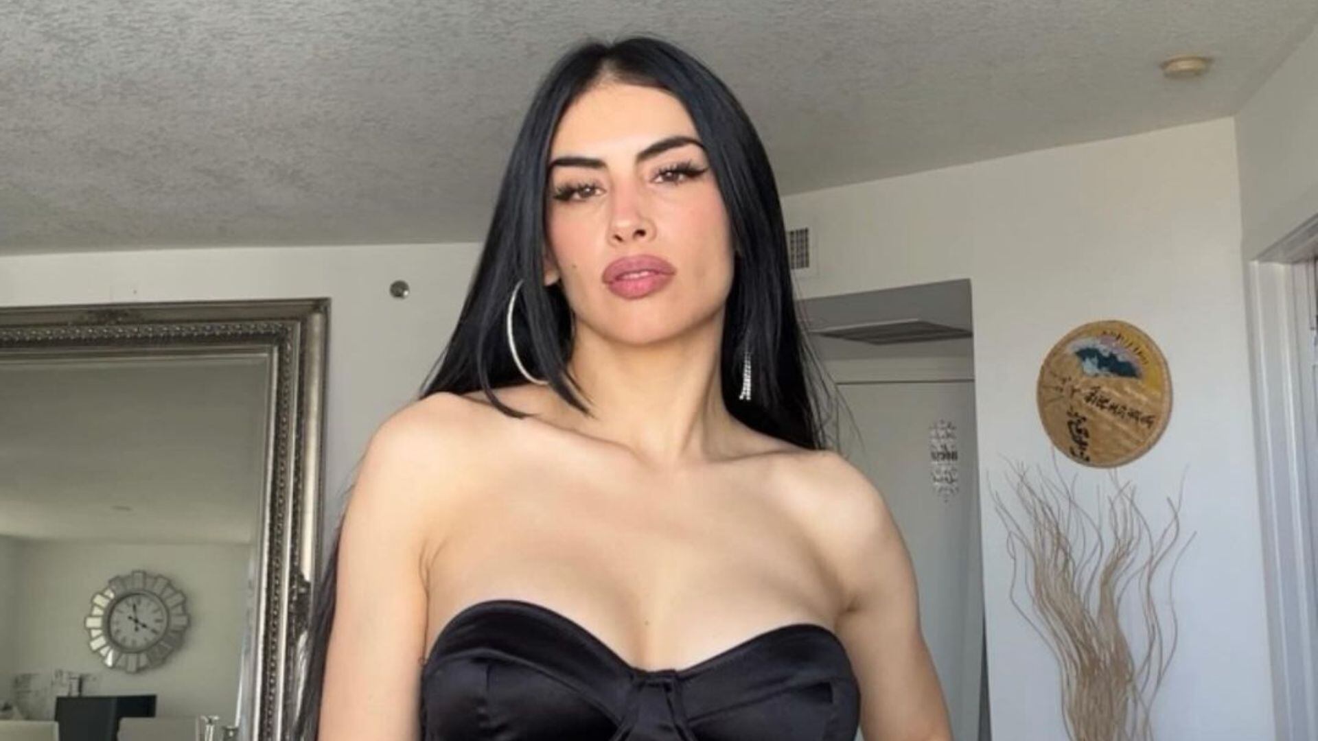 Jessica Cediel inspiró a sus seguidores al sumar a Mogolla a su familia -crédito @jessicacedielnet/Instagram