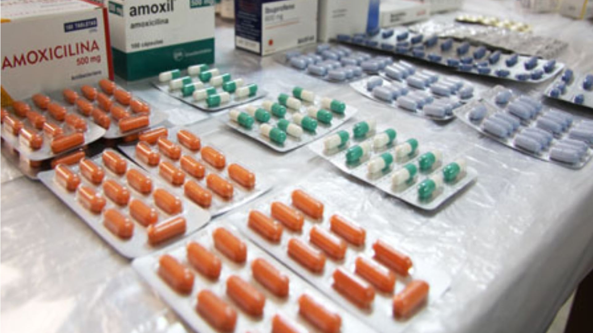 El uso recreativo de fármacos preocupa ante el descenso del consumo de alcohol| Andina