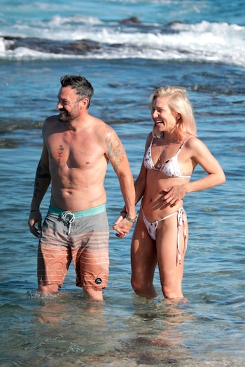 Celebrities-en-un-clic-08012021-Brian-Austin-Green-Sharna-Burgess