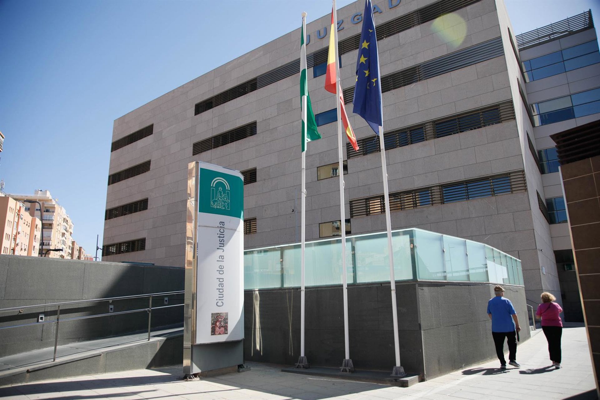 Juzgan este viernes a una educadora a la que piden 14 años de cárcel por vejar a niños pequeños en un centro de Almería