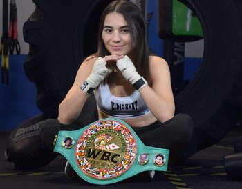 Brenda Flores comenzó a practicar