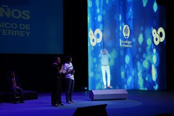 De izquierda a derecha: la