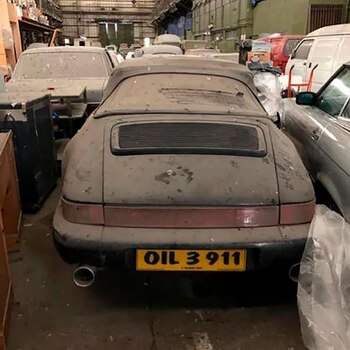 Los vehículos, muchos de colección