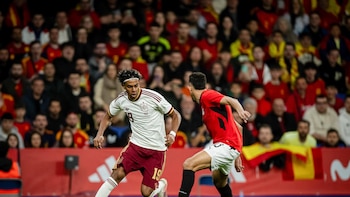 Los Mossos investigan los cánticos islamófobos y xenófobos en el partido entre España y Egipto