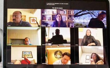 Sesión de diputados en 2020,