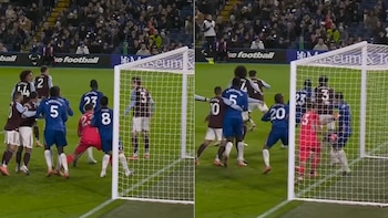 Los empujones de Enzo Fernández