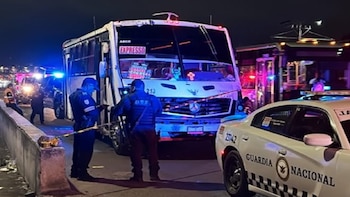 Asalto a autobús en la autopista México-Puebla deja un joven muerto: se habría resistido al robo