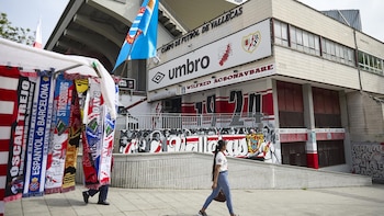 La Comunidad espera que el Rayo juegue en Vallecas "lo antes posible" y critica que el club "desoyera" avisos