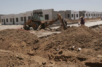 CULIACAN, SINALOA 26MAYO2009.-Construcción de casas