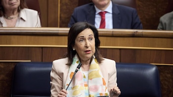 Margarita Robles escala al ‘número dos’ del PSOE tras ser una de las tres ministras aprobadas por el último CIS y la ministra de Defensa más longeva