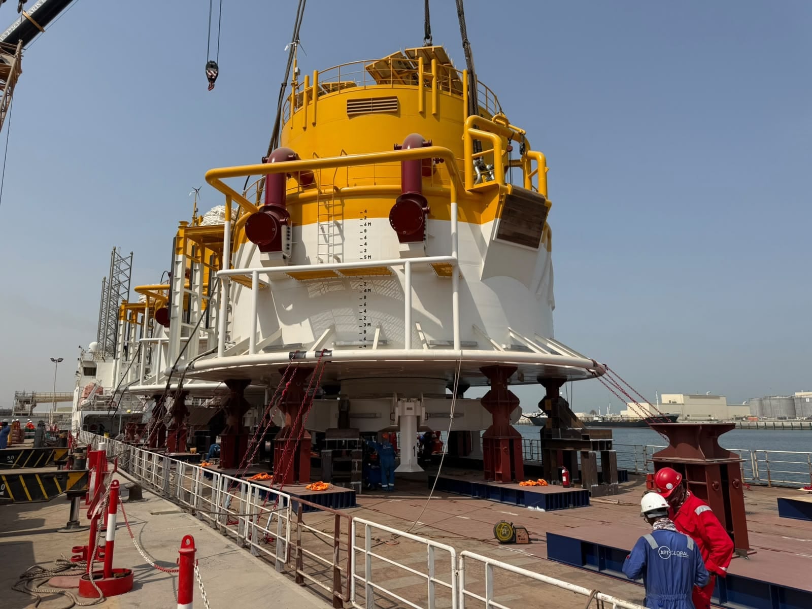 Las monoboyas, producidas por Bluewater, camino a la Argentina (YPF)