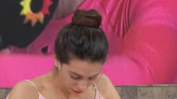 Cinthia Fernández quebrándose al aire