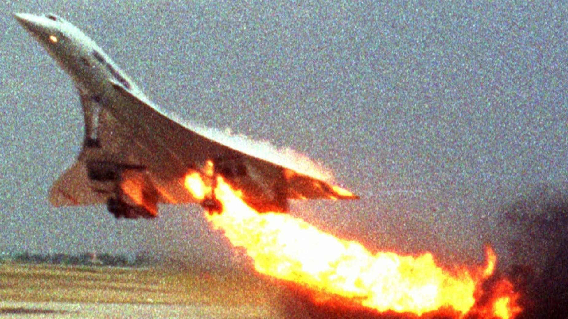 La insólita causa de la tragedia del Concorde: un motor incendiado, 114 muertos y la larga agonía del “Rey de los Cielos”