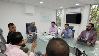 Yamil Bukele lidera reuniones para