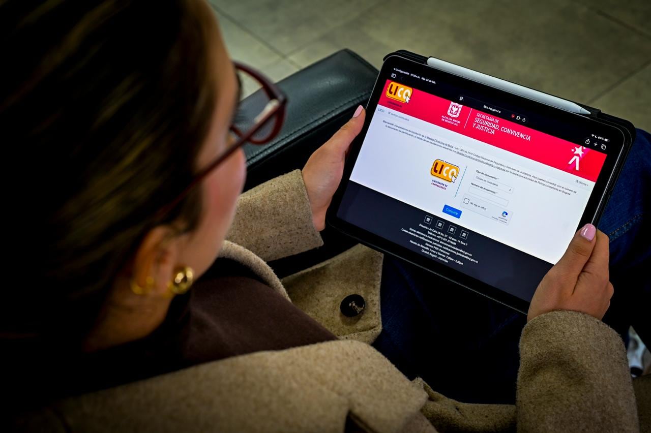 La herramienta digital de la Secretaría de Seguridad permite consultar obligaciones, actualizar la información y recibir el comprobante por correo electrónico sin acudir a una entidad bancaria, con corte al 31 de agosto de 2026 - crédito Secretaría de Seguridad