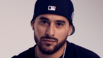 Gonzalo Genek competirá en la categoría Mejor Artista Región Sur de los Premios HEAT Latin Music Awards 2026.