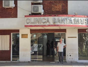 La Clínica Santa María, allanada por la Policía Bonaerense el sábado