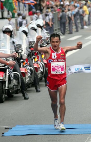 Jacinto López. http://jacintolopezlopez.blogspot.com/