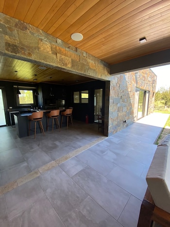 El quincho y parrilla tienen