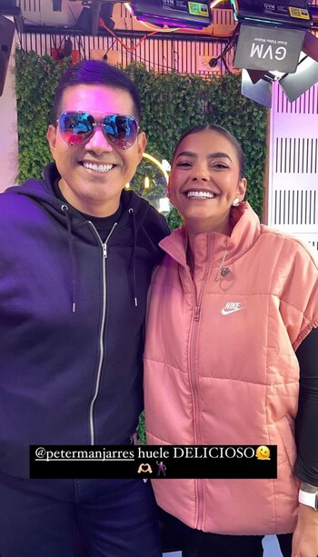 El olor del perfume del